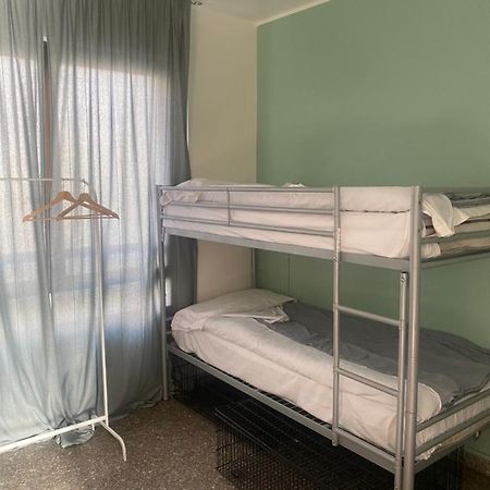 Mrhostel Milano Bagian luar foto